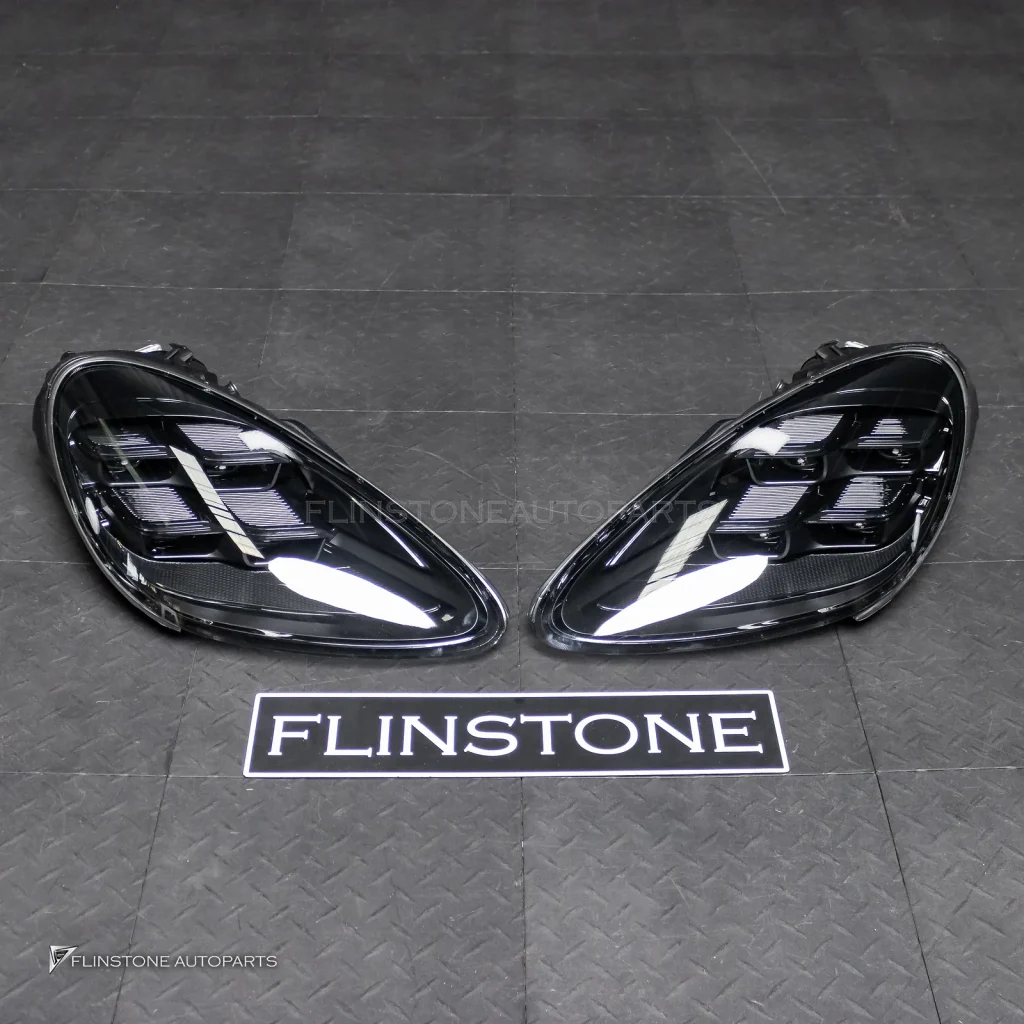 ไฟหน้า สำหรับ PORSCHE CAYENNE 958.1 ทรง PDLS 2024