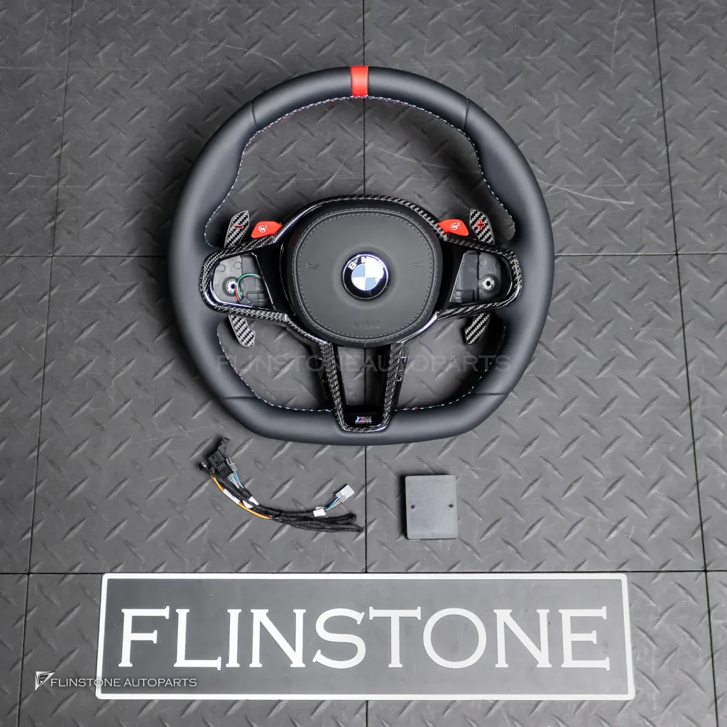 พวงมาลัย พร้อม Airbag พร้อมปุ่ม M1 M2 สำหรับ BMW X6 G06 LCI หนังดำ ด้าย3สี กรอบ Carbon fiber