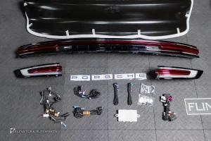 ชุดแปลงท้าย Porsche Cayenne Coupe E3 9Y0.1 เป็น E3.2 9Y0.2 พร้อมไฟท้ายสีแดง