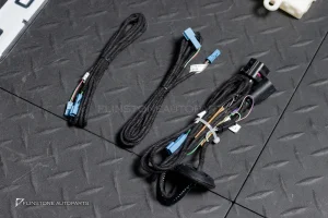 ชุดแปลงท้าย Porsche Cayenne Coupe E3 9Y0.1 เป็น E3.2 9Y0.2 พร้อมไฟท้ายสีแดง