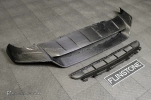 มีตำหนิค ลิ้นหน้า Carbon Fiber Porsche Cayenne Turbo GT Per Facelift E3.2 9Y0.2 ทรง USUS Autoclave V.1