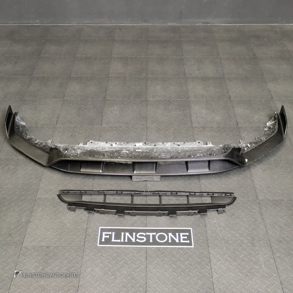 ลิ้นหน้า Carbon Fiber Porsche Cayenne E3.2 9Y0.2 ทรง USUS Autoclave V.2