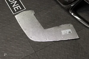 ดิฟฟิวเซอร์ท้าย Carbon Fiber Porsche Cayenne E3.2 9Y0.2 ทรง USUS Autoclave V.1
