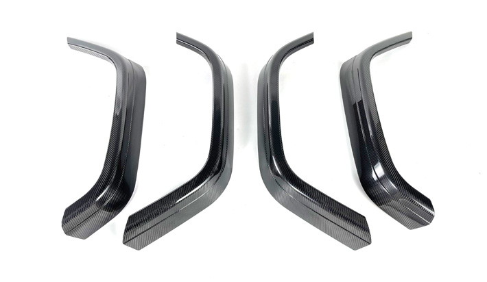 โอเวอร์เฟนเดอร์ซุ้มล้อ ผิวเงา Dry Carbon W464 G-Class ทรง B900