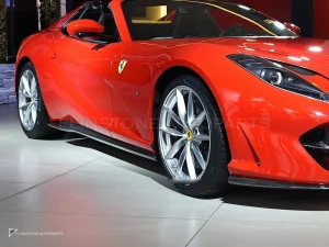 สเกิร์ตข้างคาร์บอนไฟเบอร์ ทรง OEM Ferrari 812 AUBU