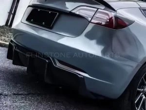ดิฟฟิวเซอร์หลังคาร์บอนไฟเบอร์ ทรง V Tesla Model 3 AUBU