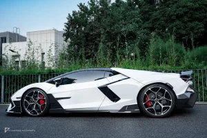 Carbon Fibre Full Body Kit style Mansory Lamborghini Revuelto