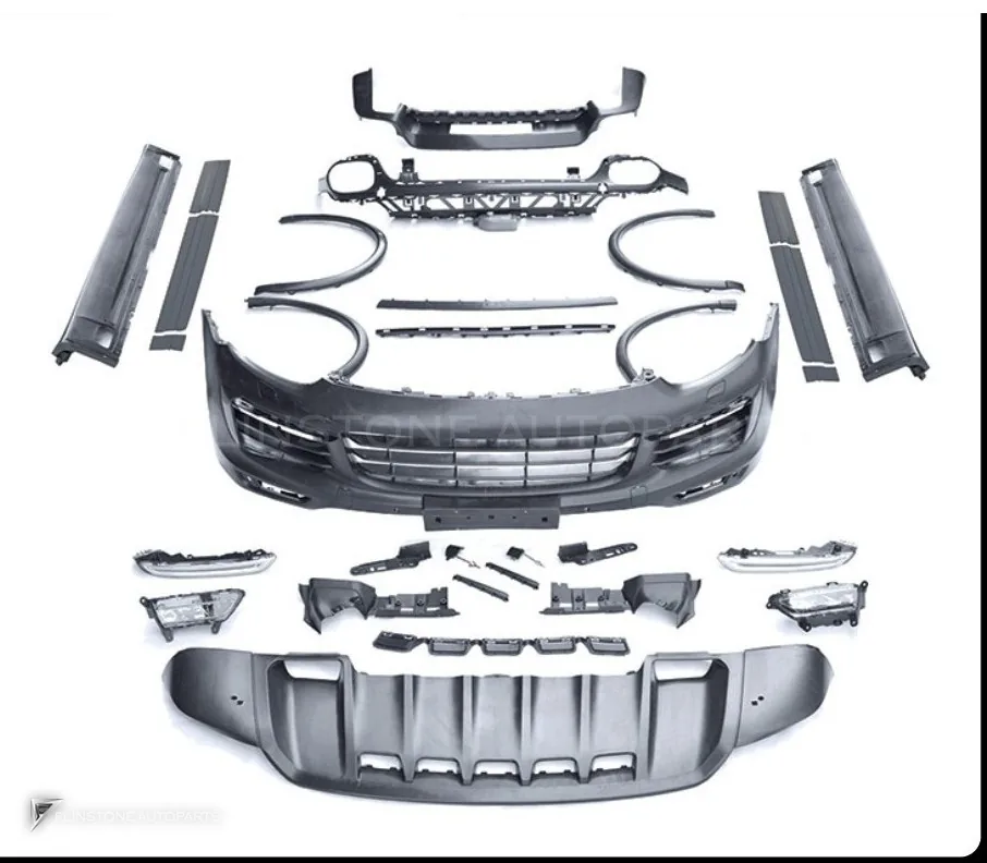 ชุดแต่งรอบคัน PORSCHE Cayenne 958.2 ปี 15-17 อัพเกรดรุ่นล่างเป็นรุ่นท็อป ทรง Turbo + GTS by KM