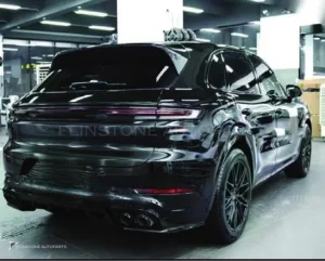 ชุดแต่งรอบคัน + กันชนกลางหลัง PORSCHE Cayenne 9Y0.2 ปี 24 ขึ้นไป อัพเกรดรุ่นล่างเป็นรุ่นท็อป ทรง Turbo + TKT Coupe by KM