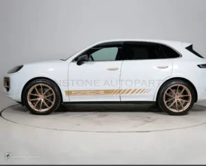 全车包围套件 PORSCHE Cayenne 9Y0.2 年 24 起低配升高配款式 GTS by KM