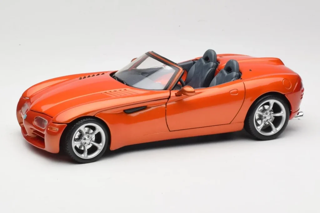 โมเดลรถ 1:18 Dodge Concept Vehicle สีส้ม Maisto (มือสอง)