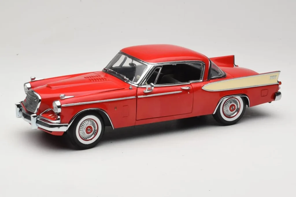 โมเดลรถ 1:18 Studebaker Golden Hawk Apache สีแดง Motor City (มือสอง)