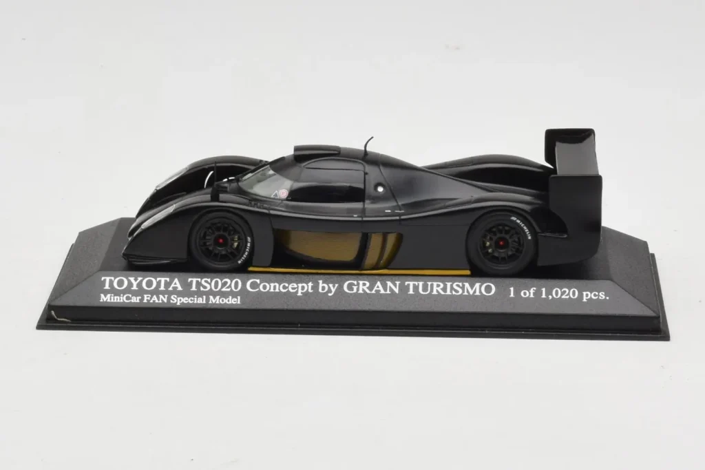 โมเดลรถ 1:43 Toyota TS020 Concept Gran Turismo Special สีดำ Minichamps (มือสอง)