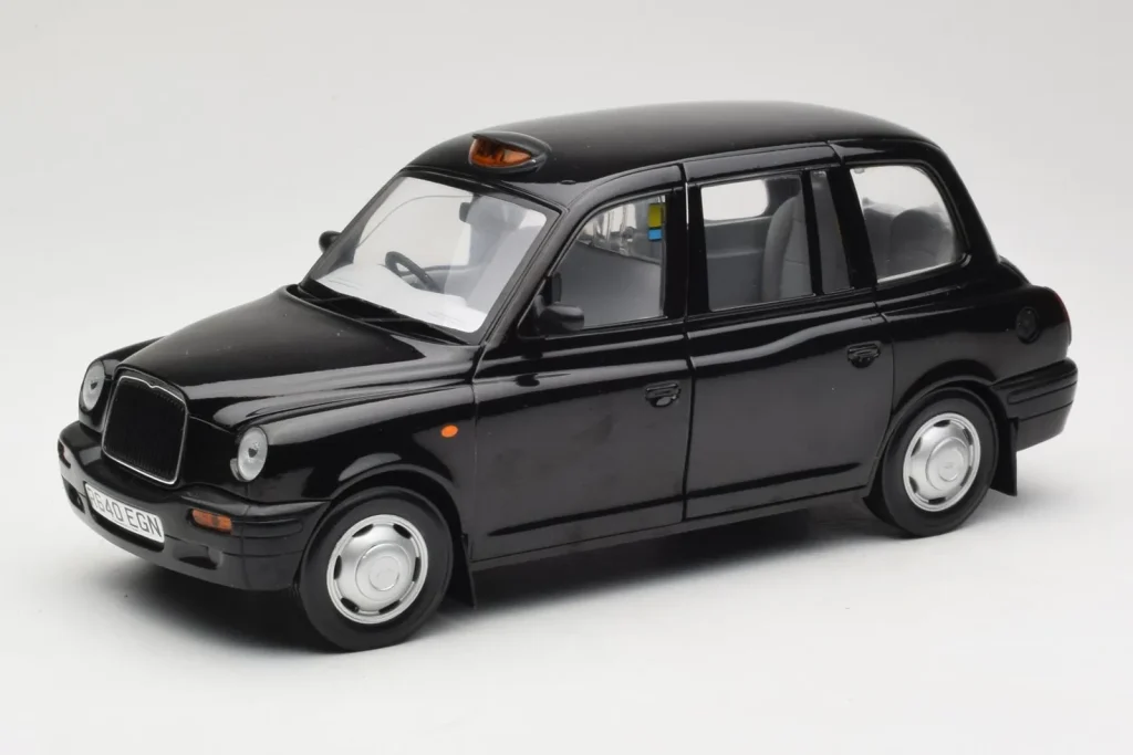 โมเดลรถ 1:18 London Taxi TX1 สีดำ Sun Star (มือสอง)