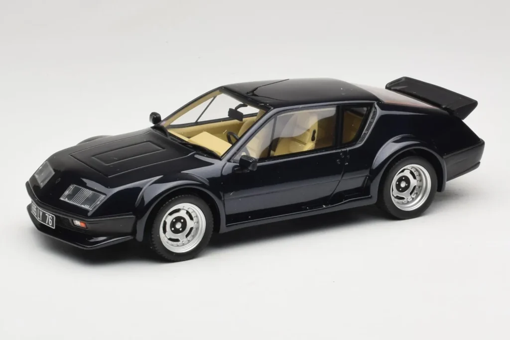 โมเดลรถ 1:18 Alpine A310 Pack GT สีน้ำเงิน Otto (มือสอง)