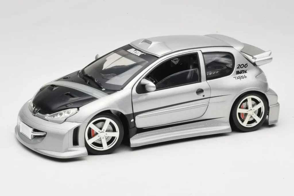 Model 1:18 Peugeot 206 MTK silver Solido