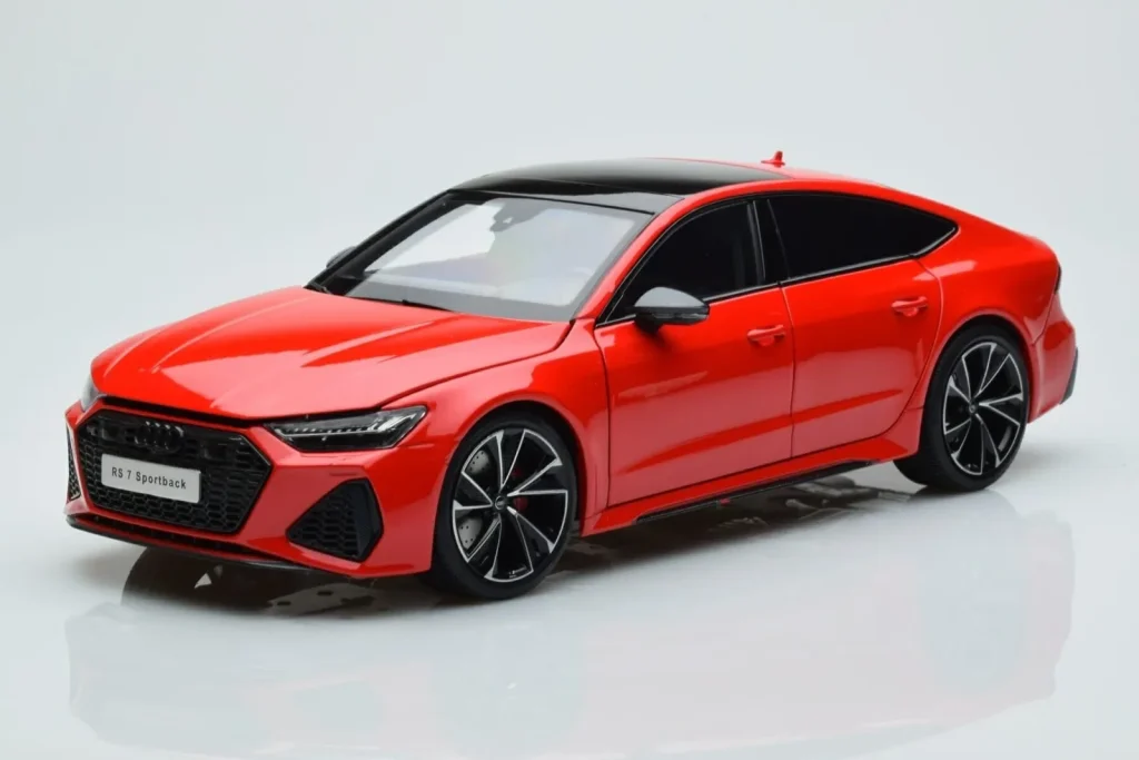 Model 1:18 Audi RS7 C8 Sportback red Kengfai