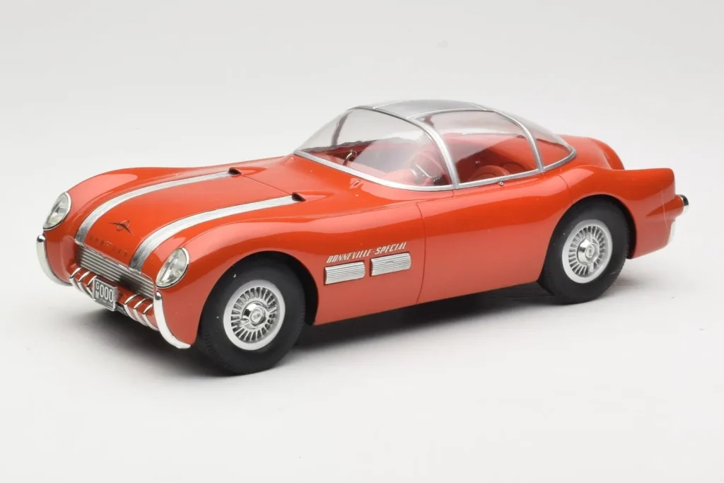 โมเดลรถ 1:18 Pontiac Bonneville Special สีแดง BoS Models (มือสอง)
