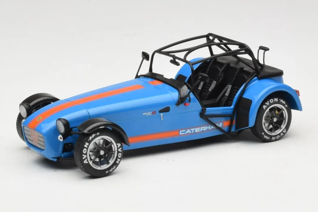 โมเดลรถ 1:18 Caterham Seven สีน้ำเงิน Solido (มือสอง)