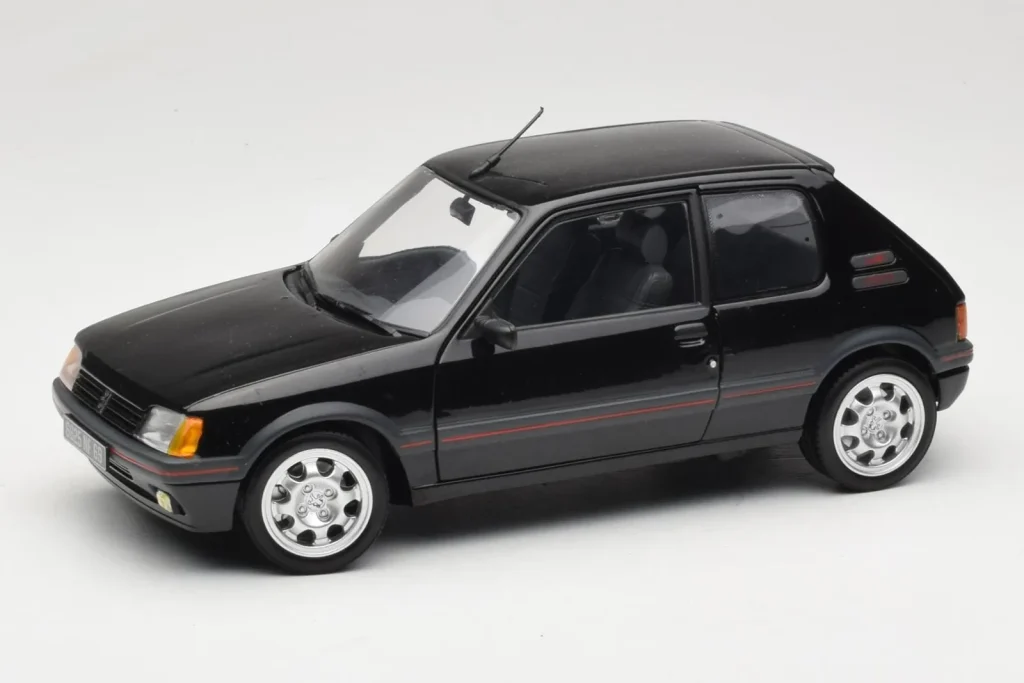 Model 1:18 Peugeot 205 GTI 1.9 Black Norev