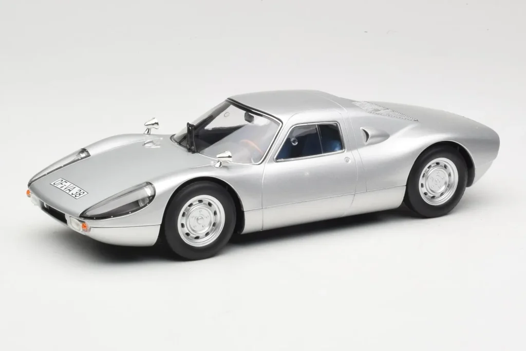 โมเดลรถ 1:18 Porsche 904 GTS Norev (มือสอง)