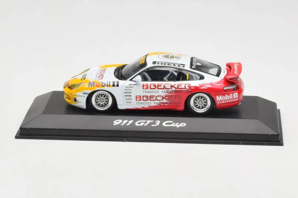 โมเดลรถ 1:43 Porsche 911 996 GT3 Cup #1 M. Becker Carrera Cup ปี 2003 Minichamps (มือสอง)