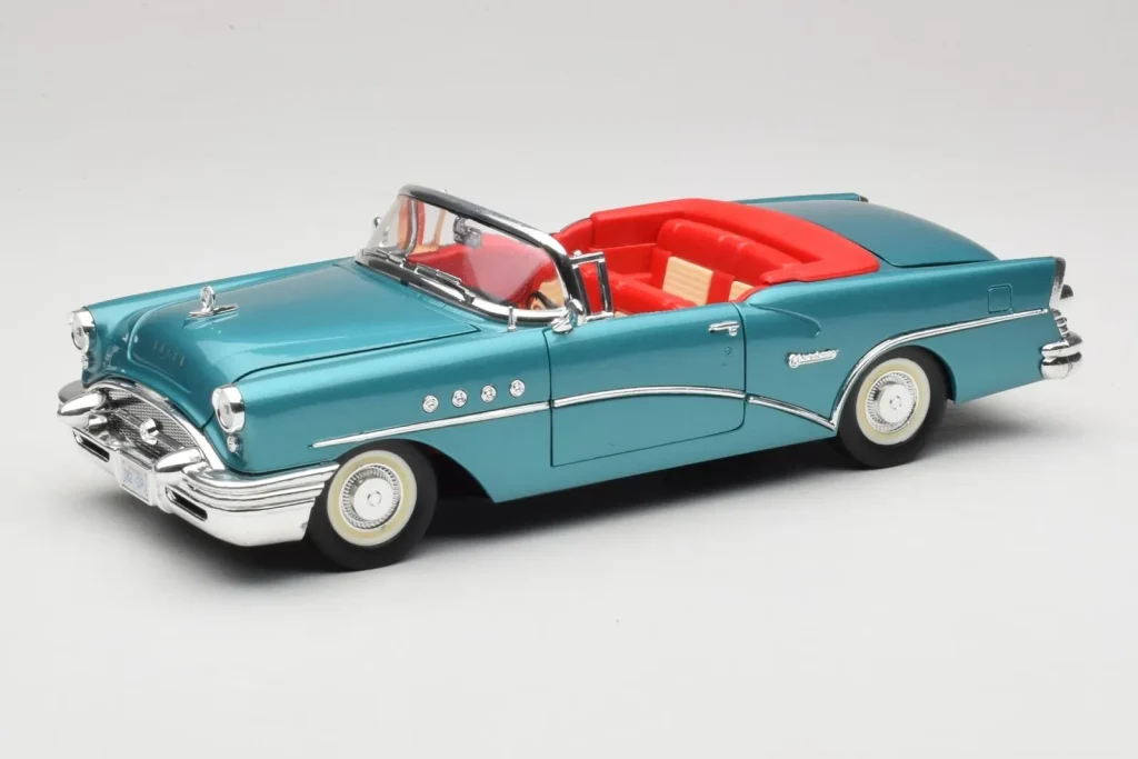 โมเดลรถ 1:18 Buick Century Convertible สีน้ำเงิน Mira (มือสอง)