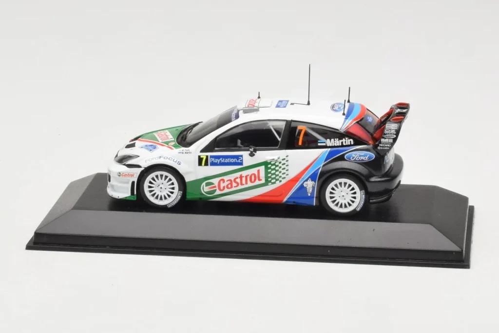 Model 1:43 Ford Focus RS WRC #7 M. Martin / M. Park Winner Rally Catalunya year 2004 Minichamps