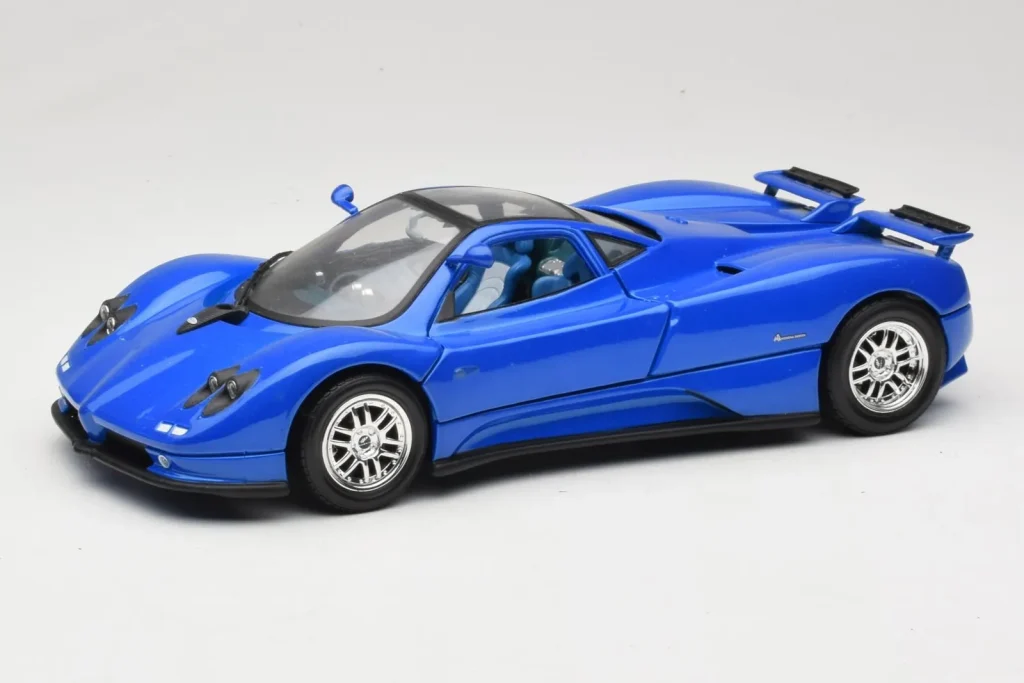โมเดลรถ 1:18 Pagani Zonda C12 สีน้ำเงิน Solido (มือสอง)