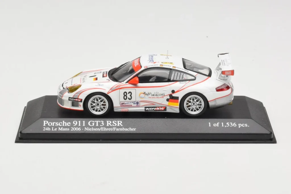 โมเดลรถ 1:43 Porsche 911 997 GT3 RSR #83 Seikel Motorsport J. Nielsen / P. Ehret / P. Farnbacher 24 Hours of Le Mans ปี 2006 Minichamps (มือสอง)