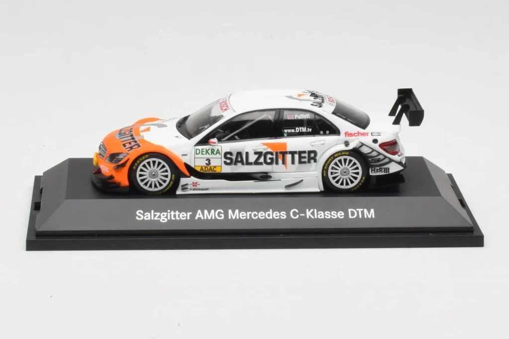车型 1:43 Mercedes C-Class C204 DTM #3 G. Paffett DTM 年 2010 Minichamps
