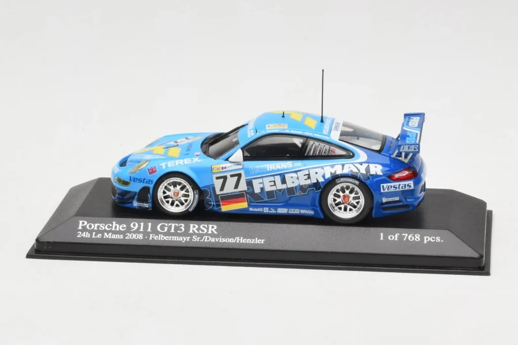 โมเดลรถ 1:43 Porsche 911 997 GT3 RSR #77 Felbermayr-Proton Davidson / Henzler 24 Hours of Le Mans ปี 2008 Minichamps (มือสอง)