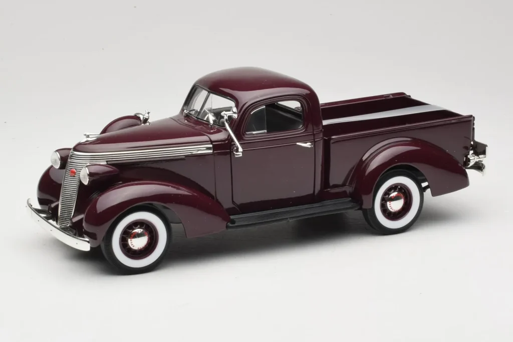 โมเดลรถ 1:18 Studebaker Coupe Express Pickup สีน้ำตาล American Mint (มือสอง)