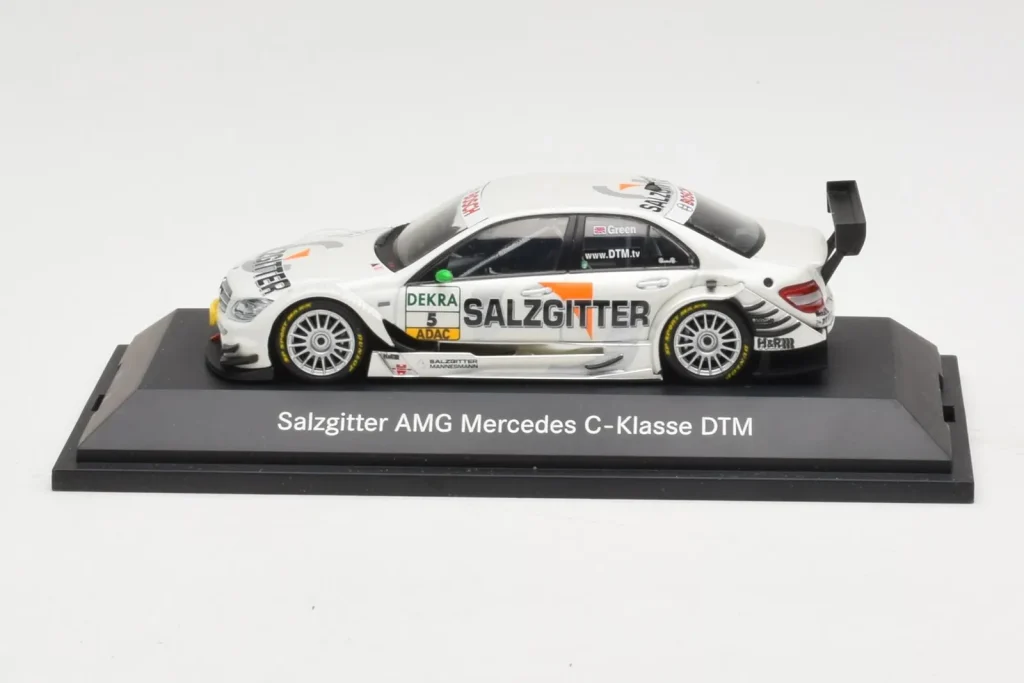 Model 1:43 Mercedes C-Class C204 DTM #5 J. Green DTM year 2008 Minichamps