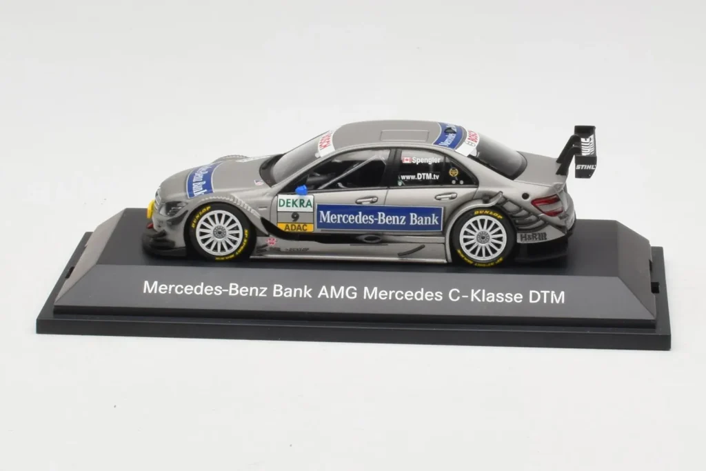 Model 1:43 Mercedes C-Class C204 DTM #9 B. Spengler DTM year 2009 Minichamps
