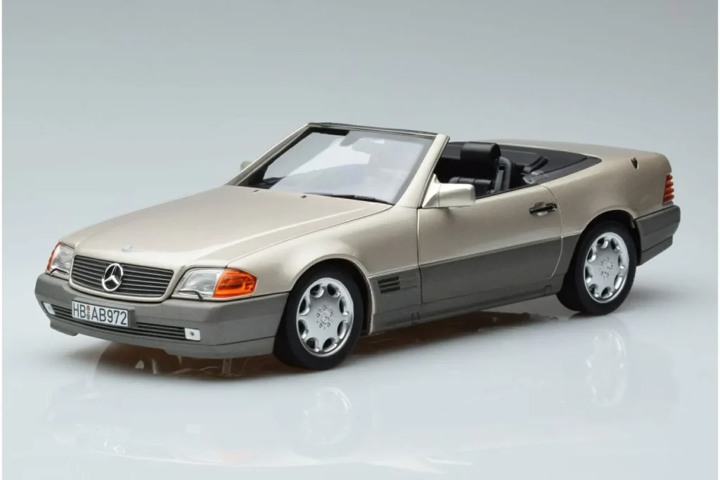 车型 1:18 Mercedes 500 SL R129 Smoke 银色 Norev