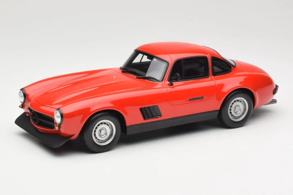 车型 1:18 Mercedes 300 SL AMG 红色 Otto
