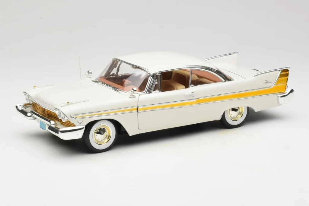 โมเดลรถ 1:18 Plymouth Fury สีขาว Anson (มือสอง)