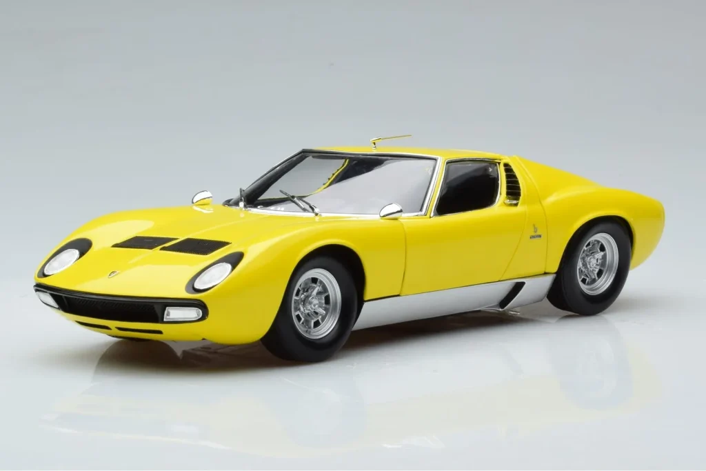 โมเดลรถ 1:18 Lamborghini Miura SV สีเหลือง Kyosho