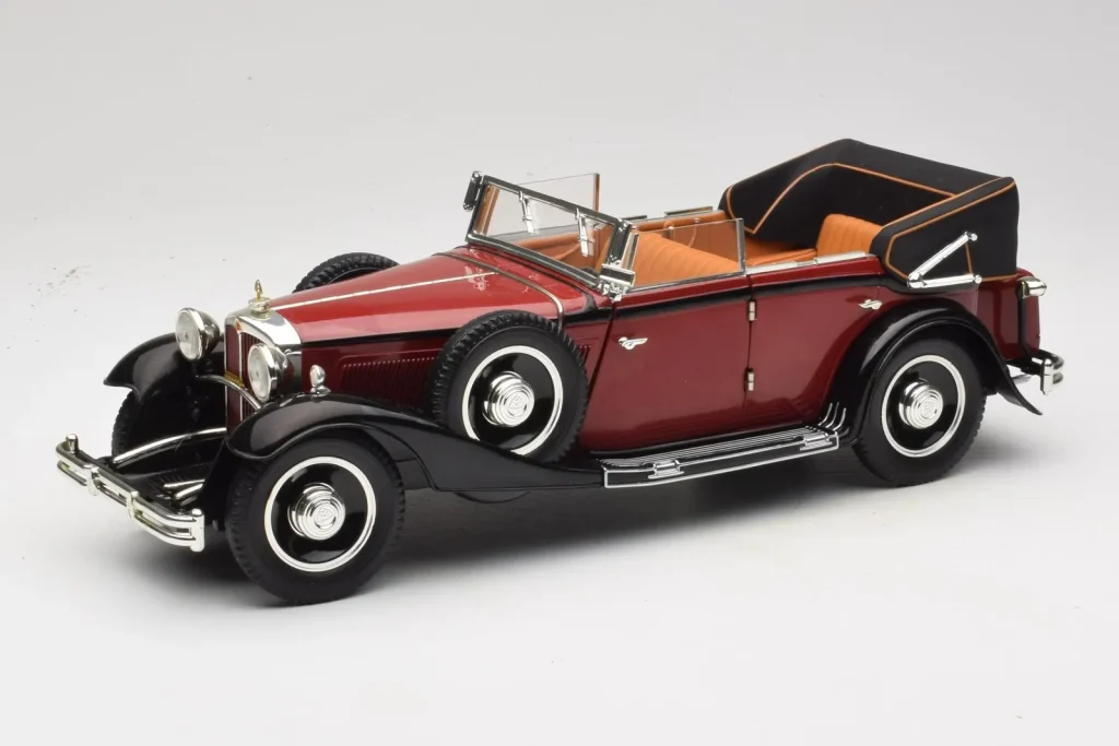 โมเดลรถ 1:18 Maybach DS8 Zeppelin สีแดง Anson (มือสอง)