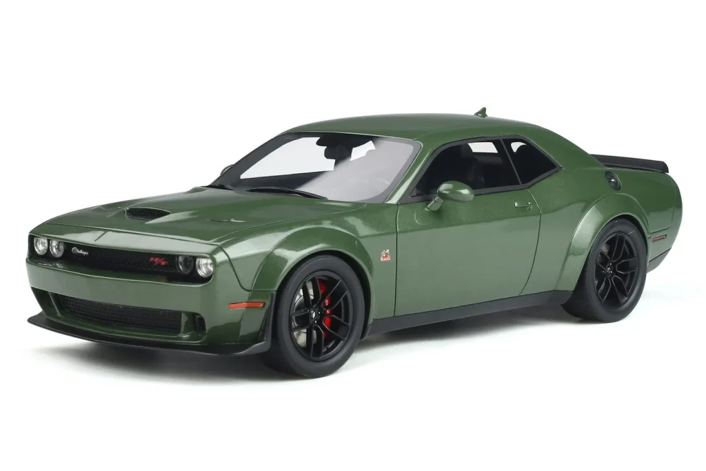 车型 1:18 Dodge Challenger R/T SCAT Pack Widebody 绿色 GT Spirit