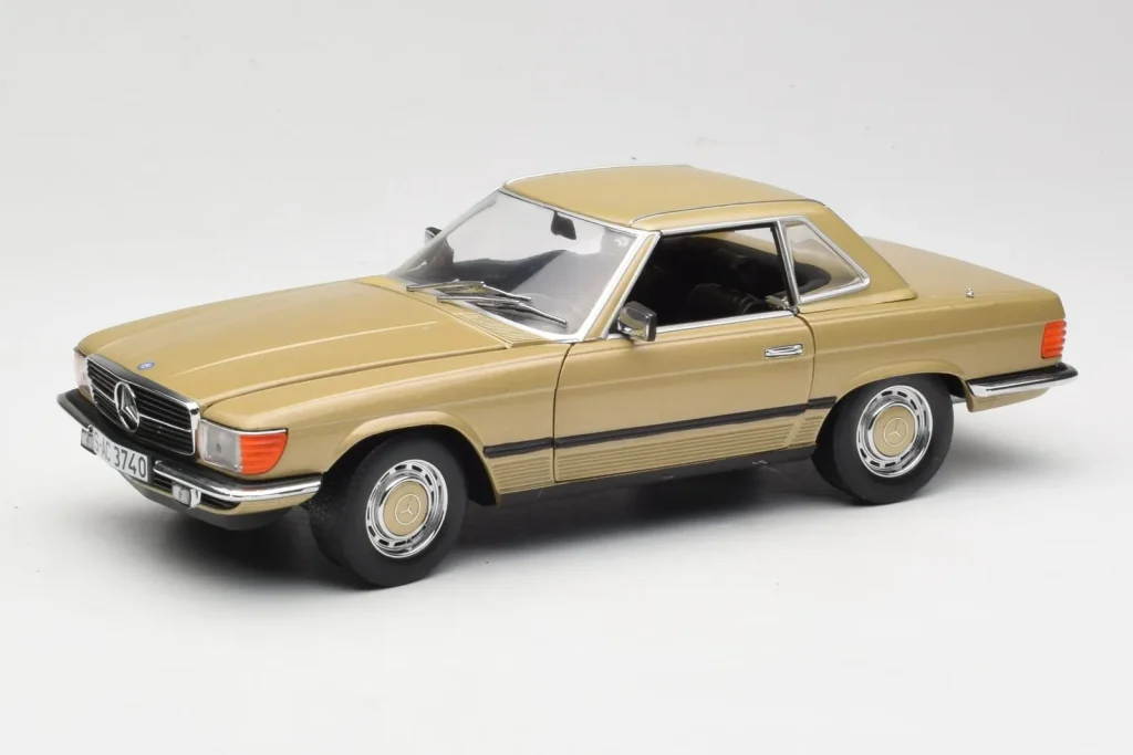 โมเดลรถ 1:18 Mercedes 350 SL R107 สีทอง Sun Star (มือสอง)