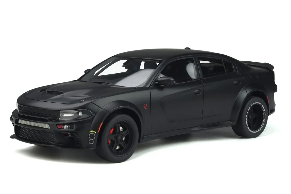 โมเดลรถ 1:18 Dodge Charger SRT Hellcat Widebody สีดำ GT Spirit