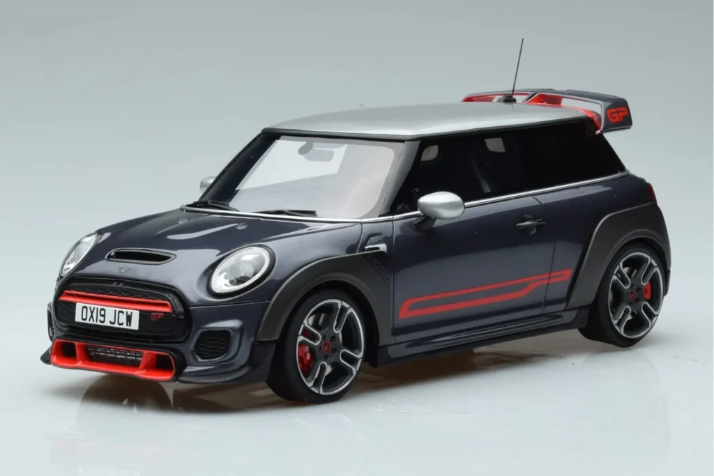 Model 1:18 Mini John Cooper Works GP F56 Grey Otto