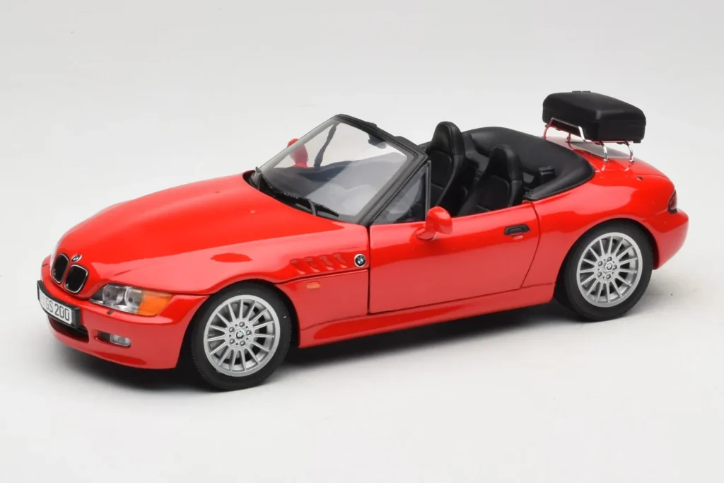 车型 1:18 BMW Z3 Roadster 1.9 Red Dealer Edition UT Models