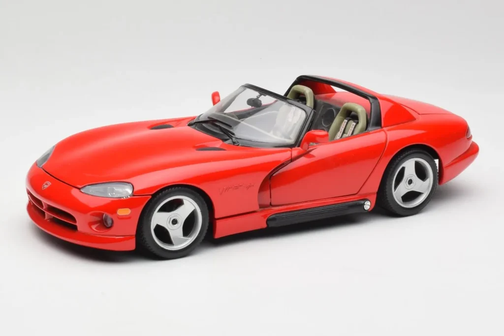 车型 1:18 Dodge Viper RT/10 红色 Bburago