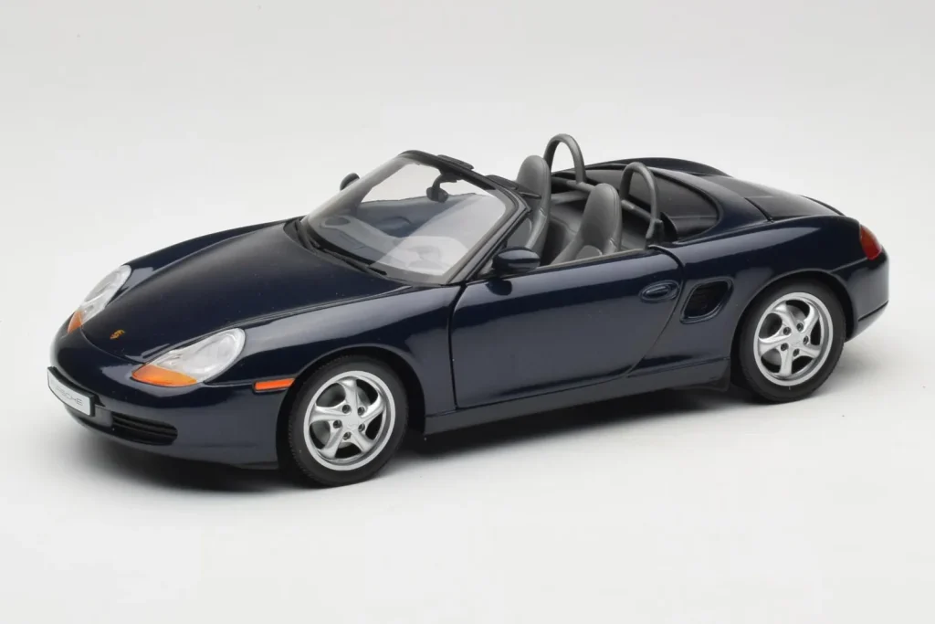 Model 1:18 Porsche Boxster S 986 Night blue UT Models