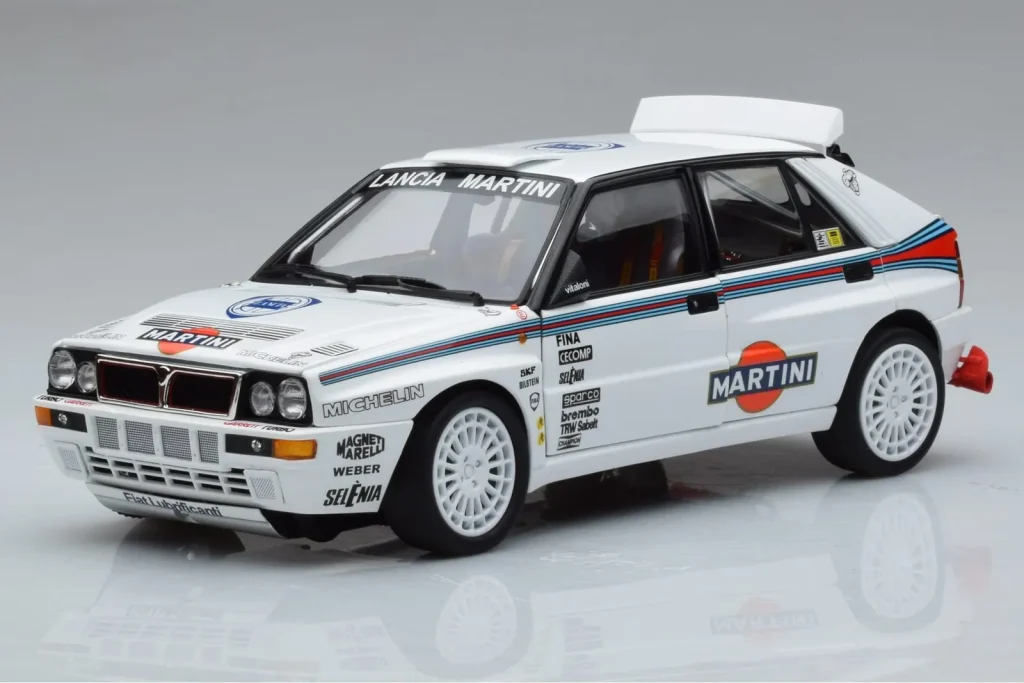 车型 1:18 Lancia Delta HF Integrale Evoluzione Test Car Kyosho