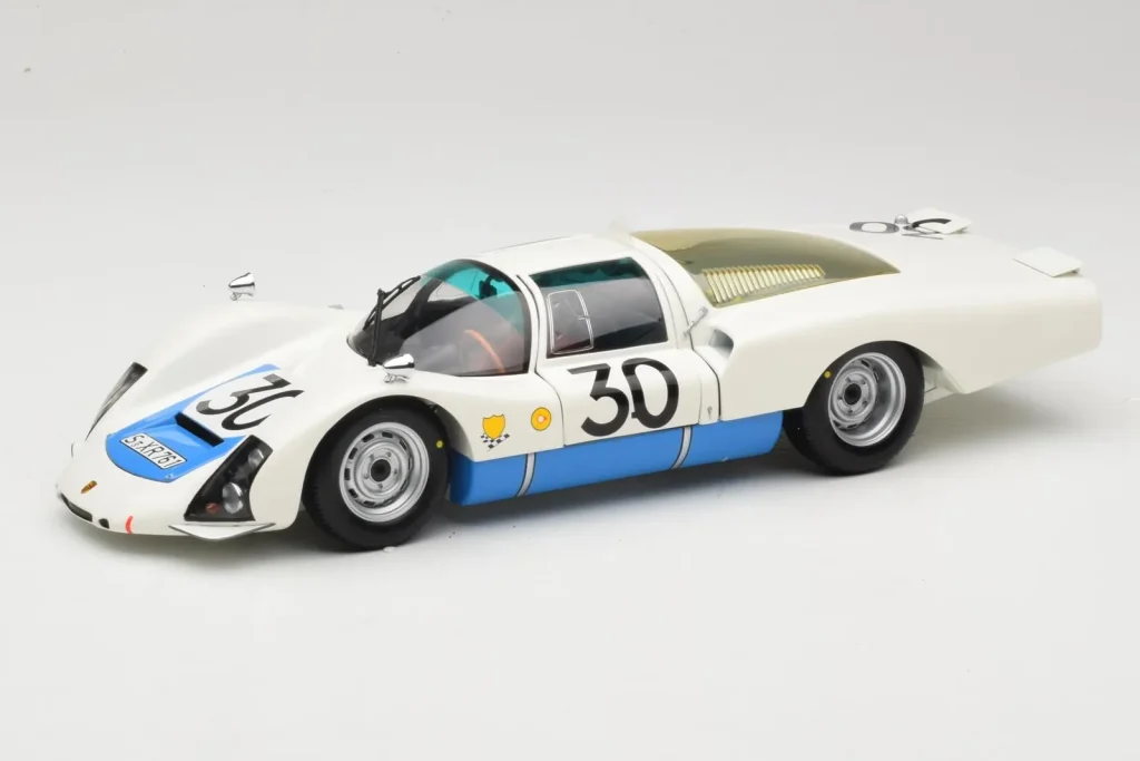 车型 1:18 Porsche 906 LE #30 J. Siffert / C. Davis GT Class Winner Le Mans 年 1966 Minichamps