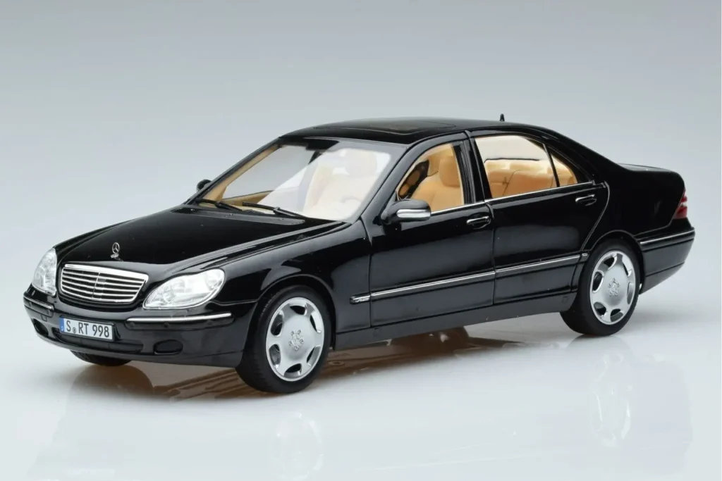 车型 1:18 Mercedes S-Class W220 S600 Limited Edition Norev